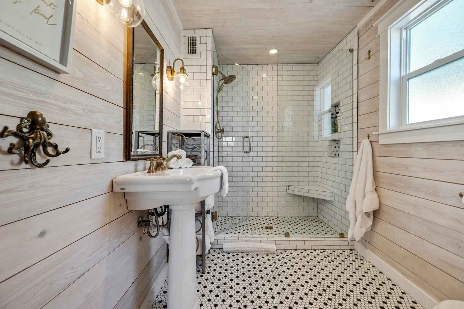 Bathroom - beach